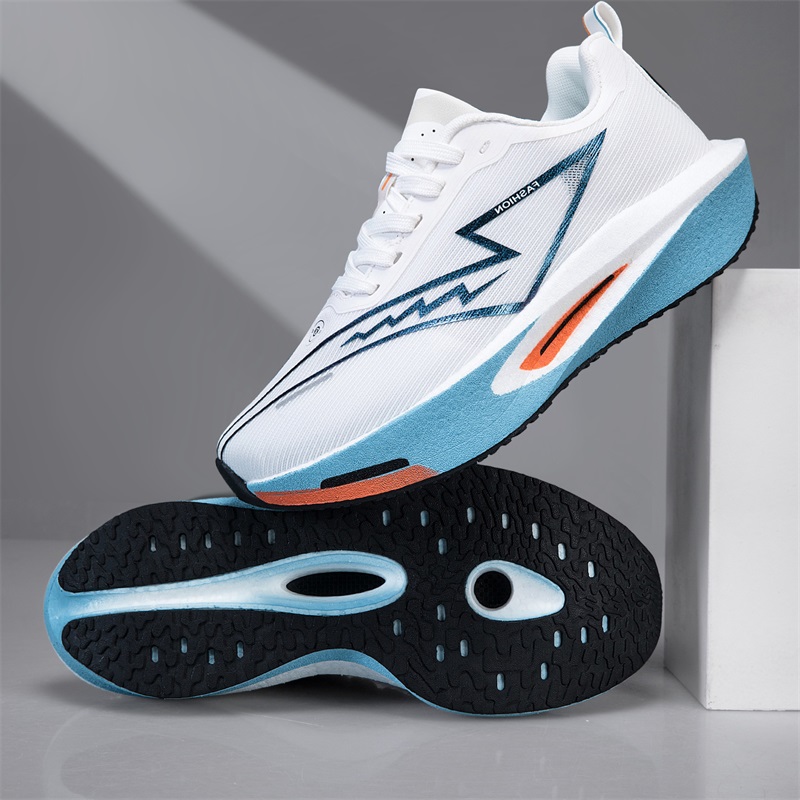 Table Tennis Shoes - Nuove Scarpe da Tennis e Badminton