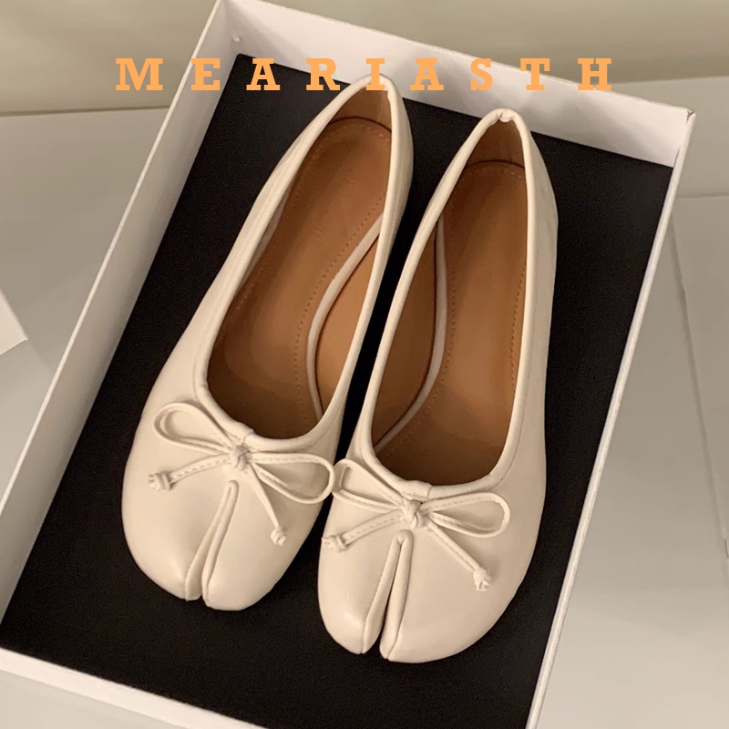 Scarpe con punta divisa Baller - Butterfly Rubber Sheet recensione e prezzo