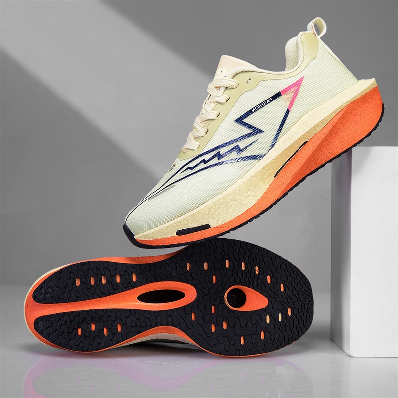 Nuove Scarpe da Tennis e Badmi - Table Tennis Shoes recensione e prezzo